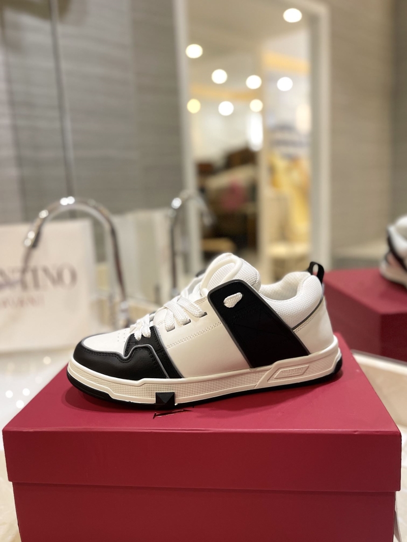 Valentino Sneakers